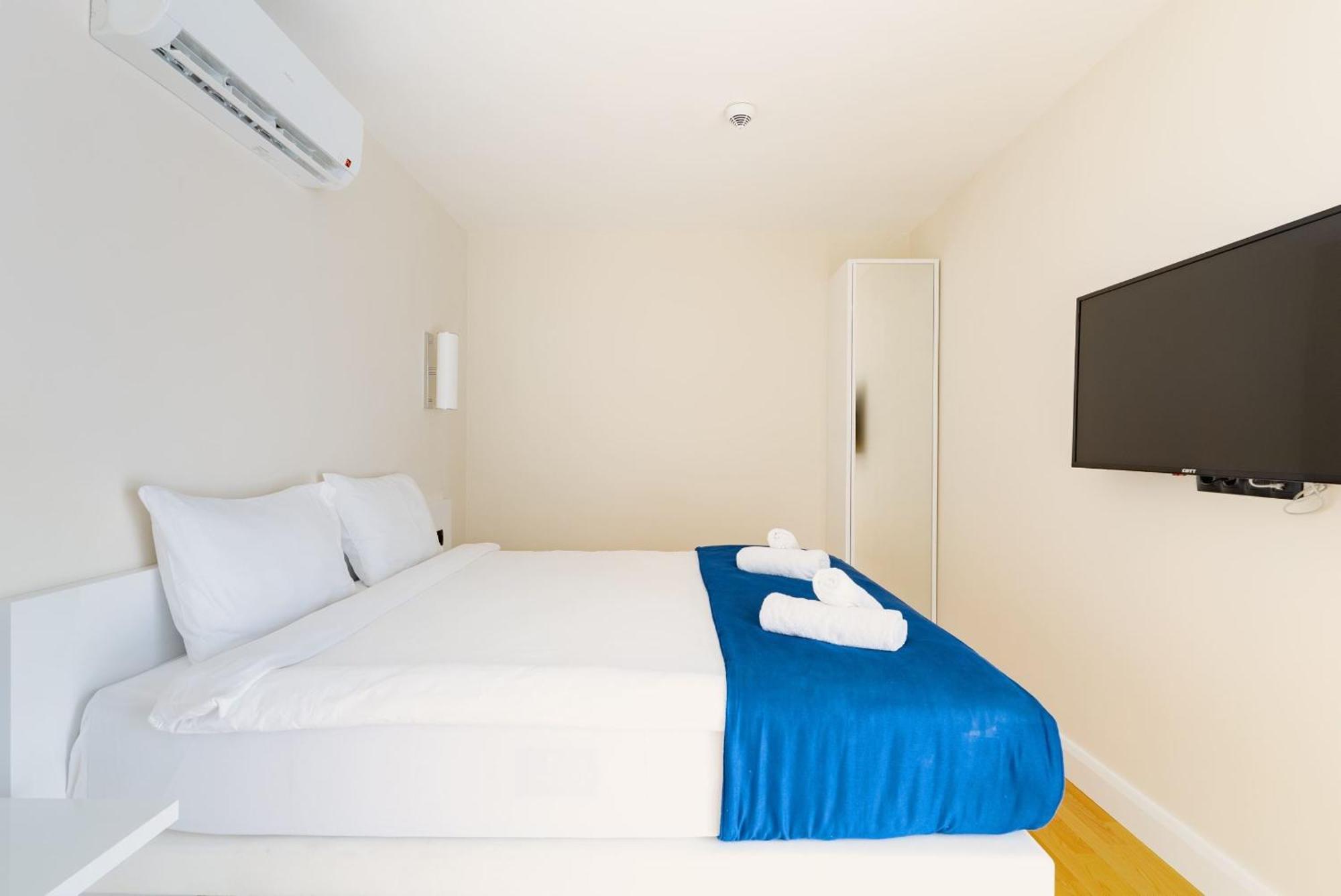 Relax And Unwind Premier Sea View Aparthotel In Batumi Exterior photo